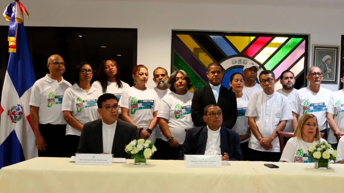 Obispos dominicanos piden que las familias sean protagonistas de las políticas públicas
