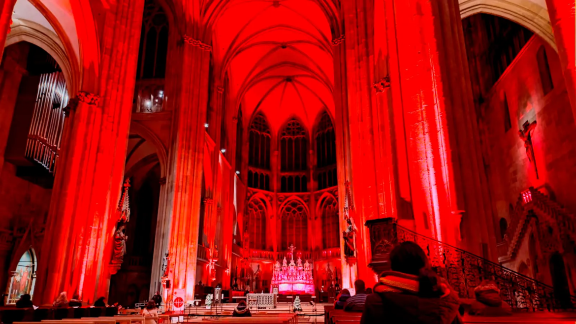 ACN anuncia la #RedWeek para concientizar sobre la persecución a cristianos en el mundo