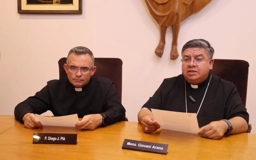 Episcopado boliviano denuncia “excesos” en interrogatorio judicial a Obispo