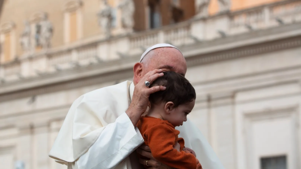El Papa Francisco destaca 3 aspectos esenciales de la santidad