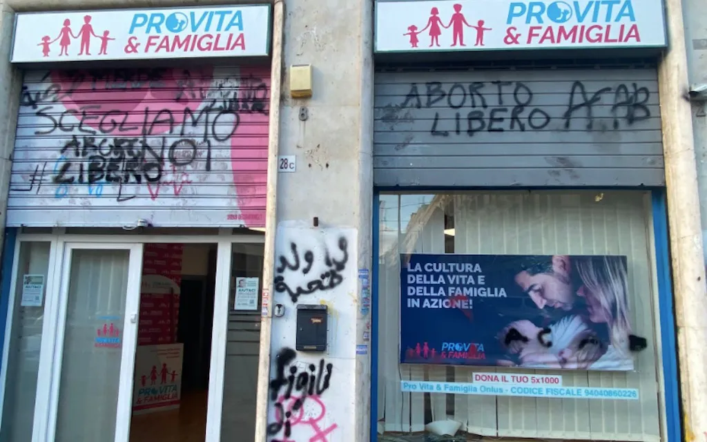 Primera ministra de Italia: Es “inaceptable” el ataque a sede de asociación provida en Roma