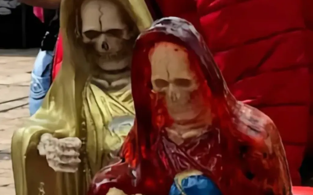 Exorcista explica diferencias entre el Día de Muertos y culto satánico de la Santa Muerte