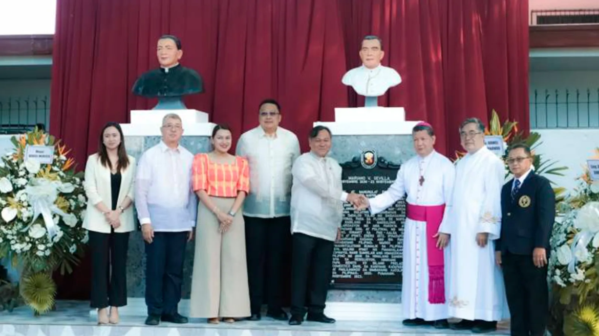 Filipinos recuerdan 100 años del tránsito del sacerdote que difundió festival “Flores de mayo”