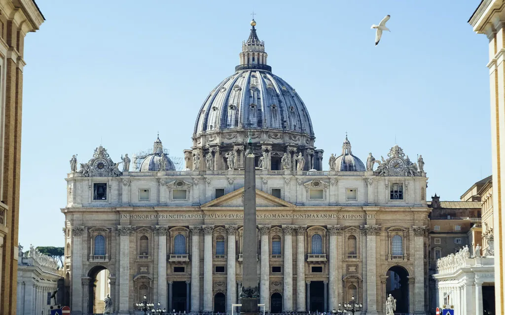 Vaticano cambia disposiciones sobre cenizas de difuntos