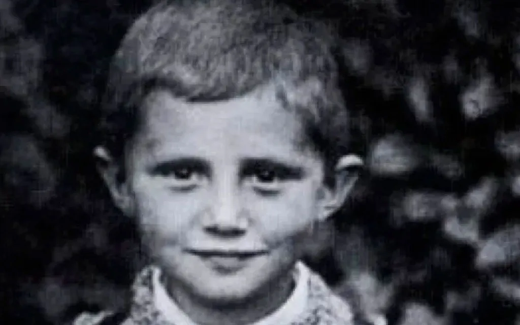 La carta del niño Joseph Ratzinger a Jesús pidiendo 3 regalos por Navidad