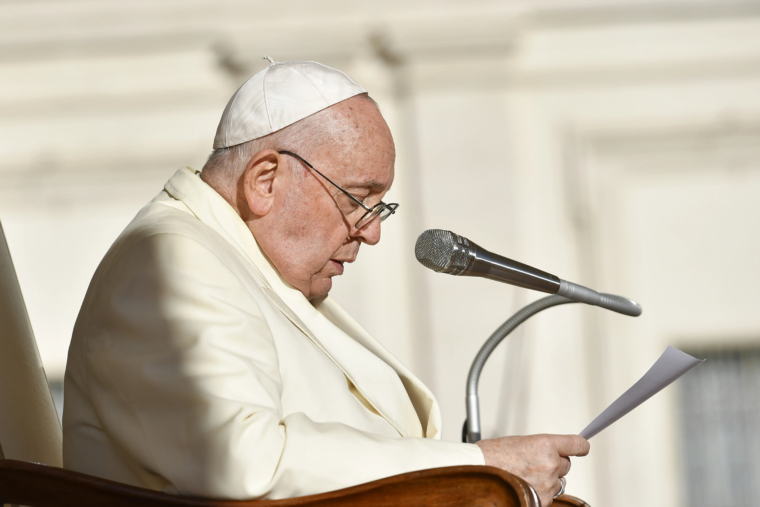 Papa Francisco: El sufrimiento en Belén es una herida abierta para el mundo entero