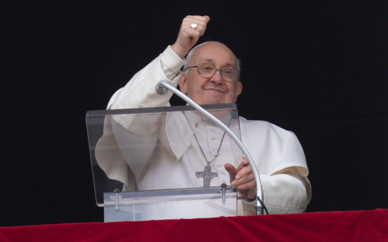 El Papa Francisco recuerda a los mártires actuales: Dios obra maravillas con su testimonio