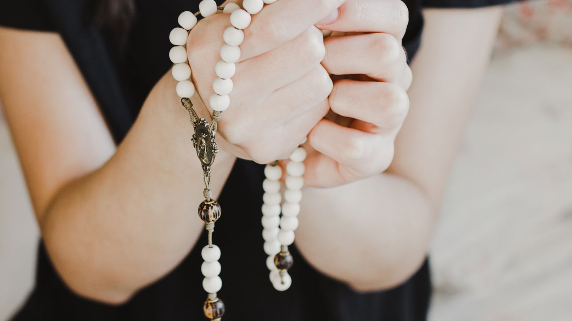 10 países afectados por la violencia por los que rezar en 2024