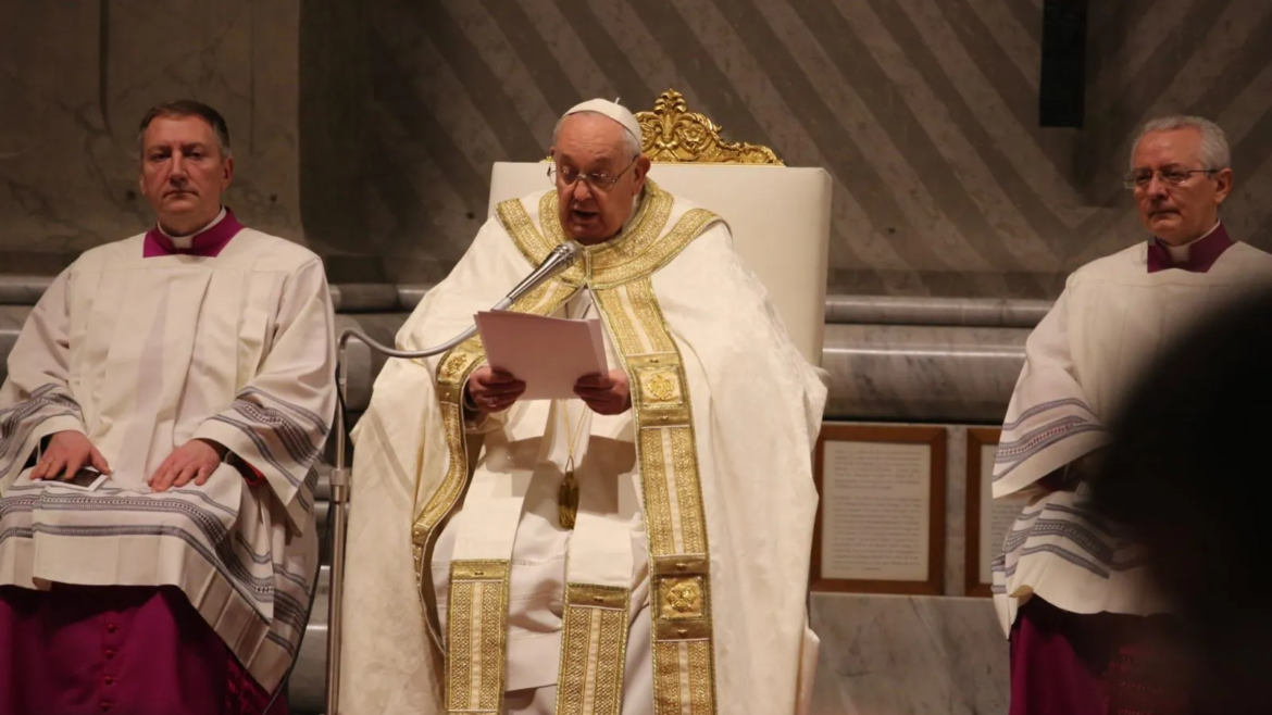 Año Nuevo 2024: El Papa Francisco alienta a vivir con gratitud y esperanza cristianas y no mundanas