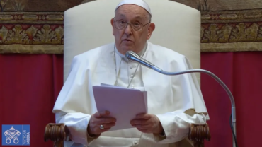 El Papa Francisco clama por la paz “amenazada, debilitada y en parte perdida”
