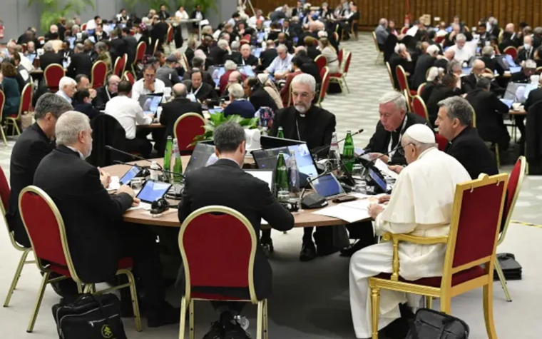 El Papa Francisco nombra nuevos consultores en la Secretaría General del Sínodo