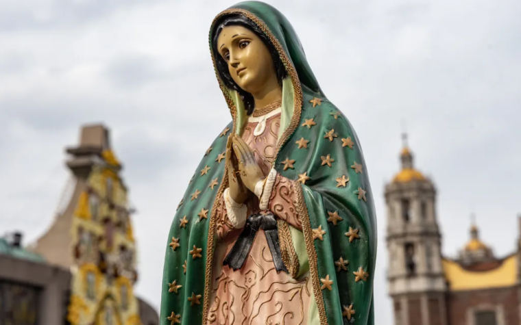 Pastor protestante destruye imagen de la Virgen de Guadalupe en México
