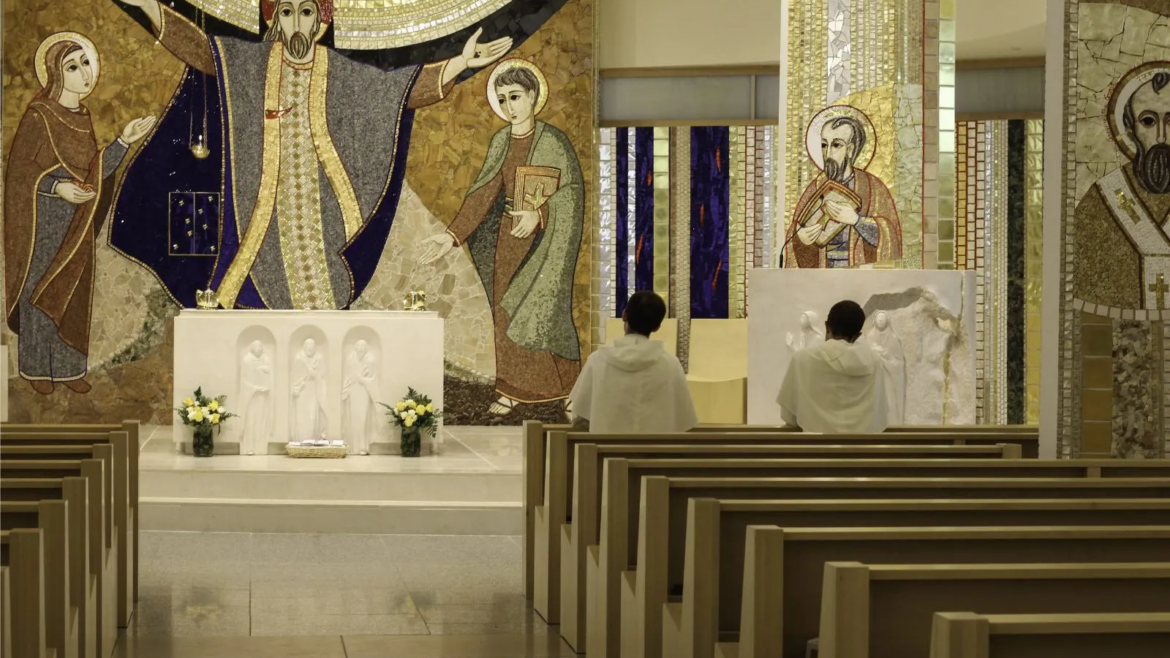 Santuario de Juan Pablo II considera la posibilidad de retirar los mosaicos del P. Marko Rupnik