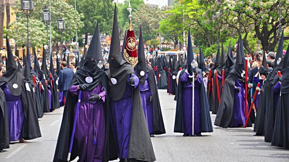 Conozca las tradiciones imprescindibles y desconocidas de la Semana Santa de España