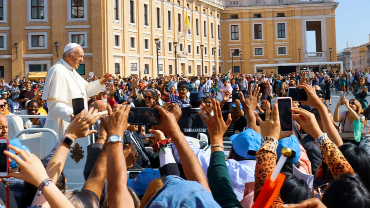 Miles de jóvenes viajan a Roma para profundizar sobre el sentido de la Semana Santa