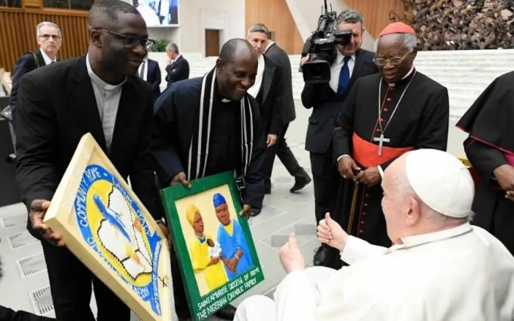El Papa Francisco pide a la comunidad nigeriana en Roma vivir la universalidad: “Tribu, no”