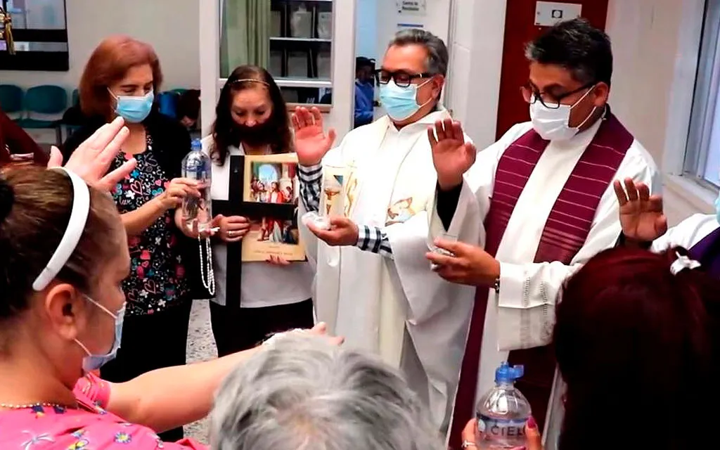 Cerca de 150 sacerdotes llevaron los sacramentos a hospitales y cárceles durante Cuaresma en Colombia