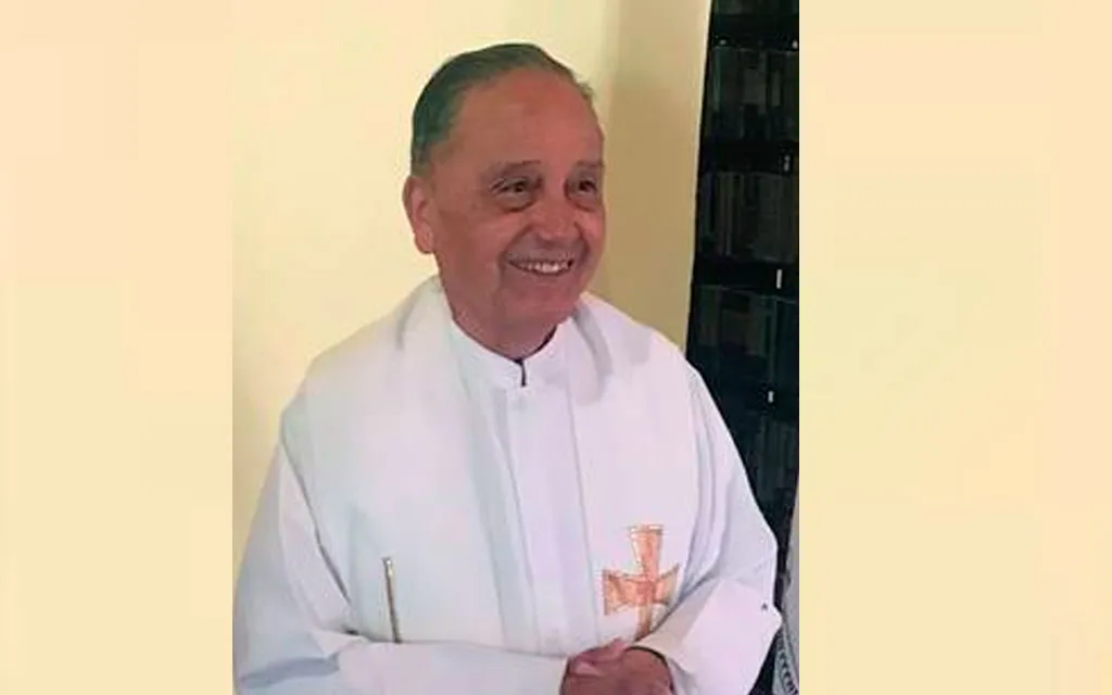 Sacerdote mexicano de 91 años fallece en Viernes Santo: “Damos gracias a Dios por el don de la vida del Padre Carlos”