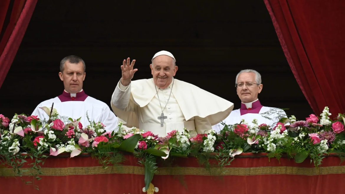 El Papa Francisco reitera su llamado a favor de la paz en todo el mundo en su mensaje de Pascua 2024