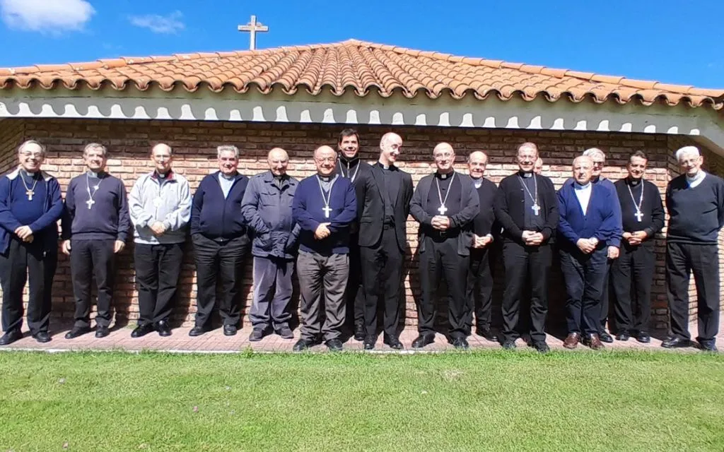 Obispos culminan su asamblea con un llamado a “cuidar el alma” de Uruguay