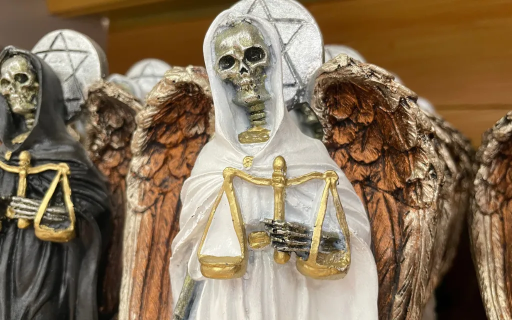 Obispos mexicanos rechazan promoción de la “narco cultura” y “cultos distorsionados” como la Santa Muerte