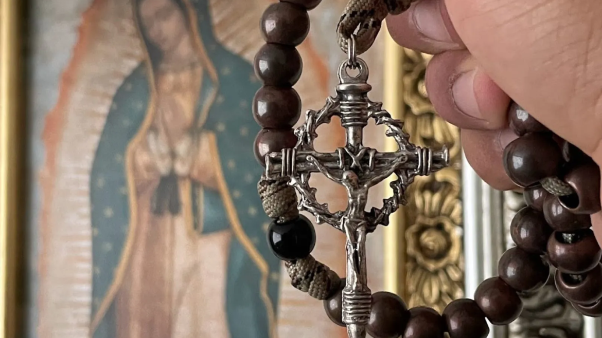La Arquidiócesis de México convoca un “Rosario por la Paz” virtual en el mes de la Virgen María