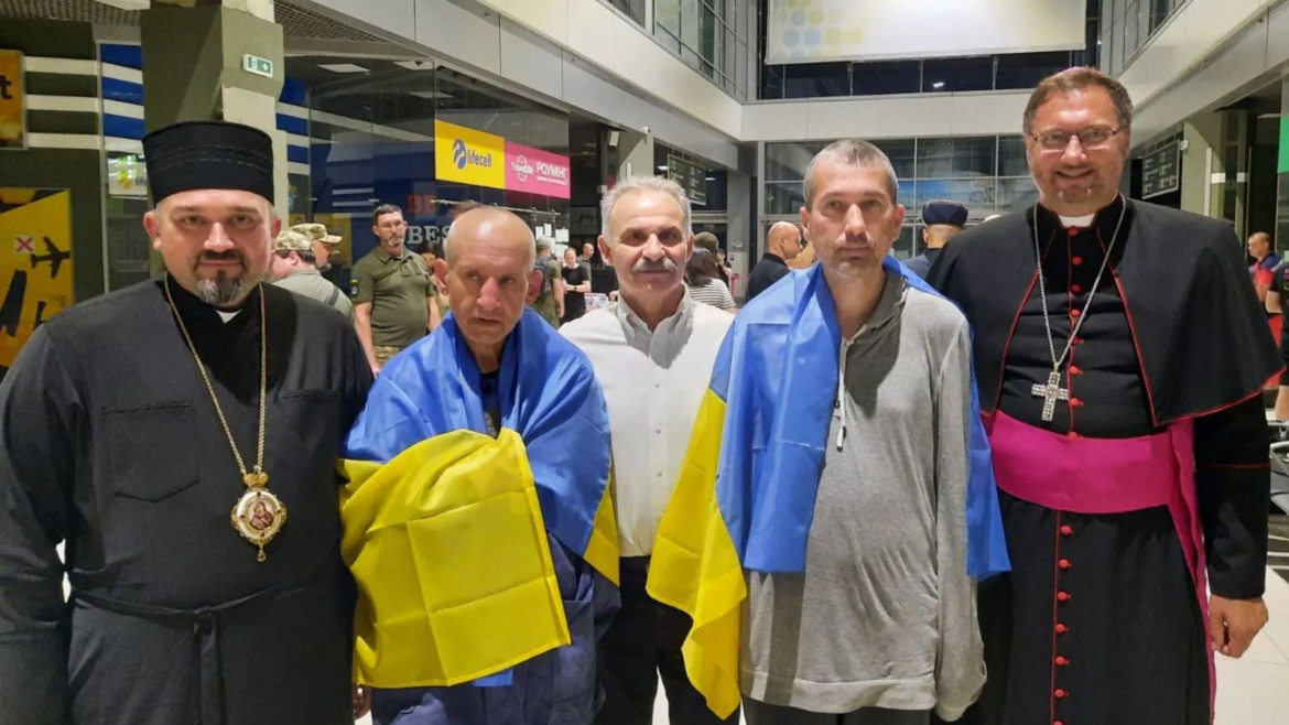 Rusia libera a 2 sacerdotes ucranianos tras meses de cautiverio: Alegría para la Iglesia Católica