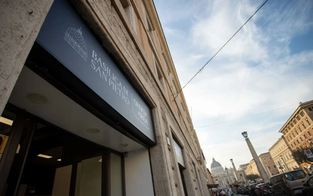 El Vaticano inaugura un centro para visitantes de la Basílica de San Pedro