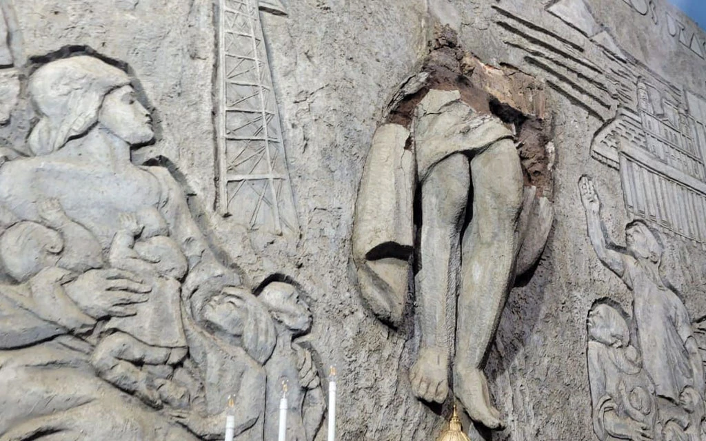 Cardenal de Nicaragua visita iglesia donde se desplomó imagen de Cristo resucitado