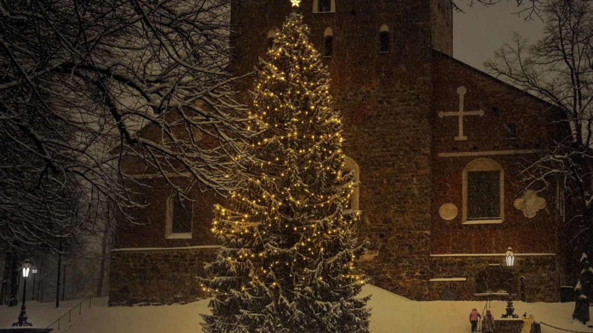 El árbol de Navidad: Guía completa para colocarlo y decorarlo