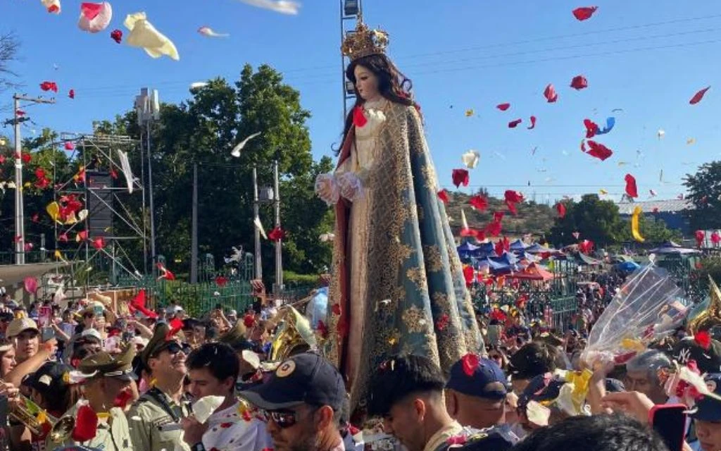 Más de millón y medio de peregrinos celebraron a la Virgen de Lo Vásquez en Chile