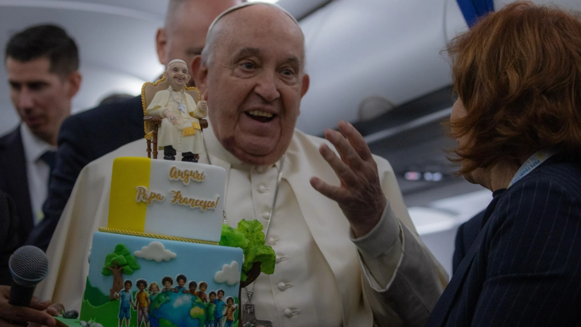 8+8 curiosidades del Papa Francisco en su 88 cumpleaños