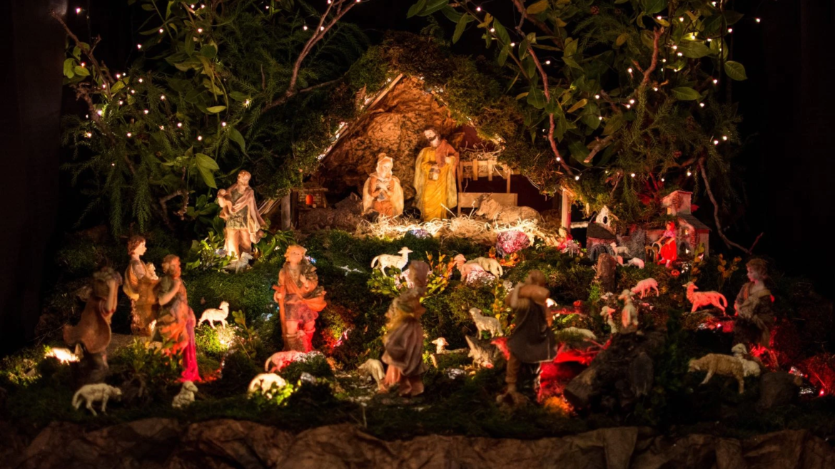 “El pesebre no se mancha”: Obispo recuerda el valor de la Navidad ante burlas al nacimiento de Jesús