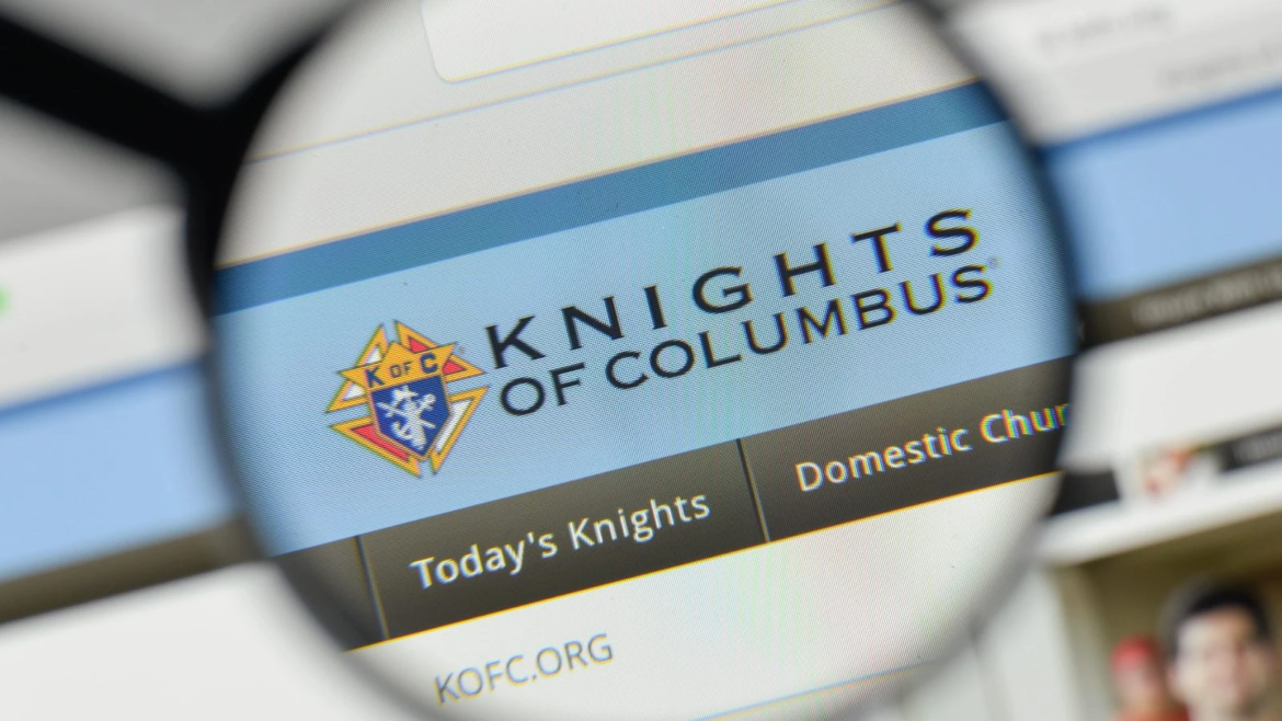 Caballeros de Colón donan unidad de transmisión móvil al Vaticano para el Jubileo de 2025