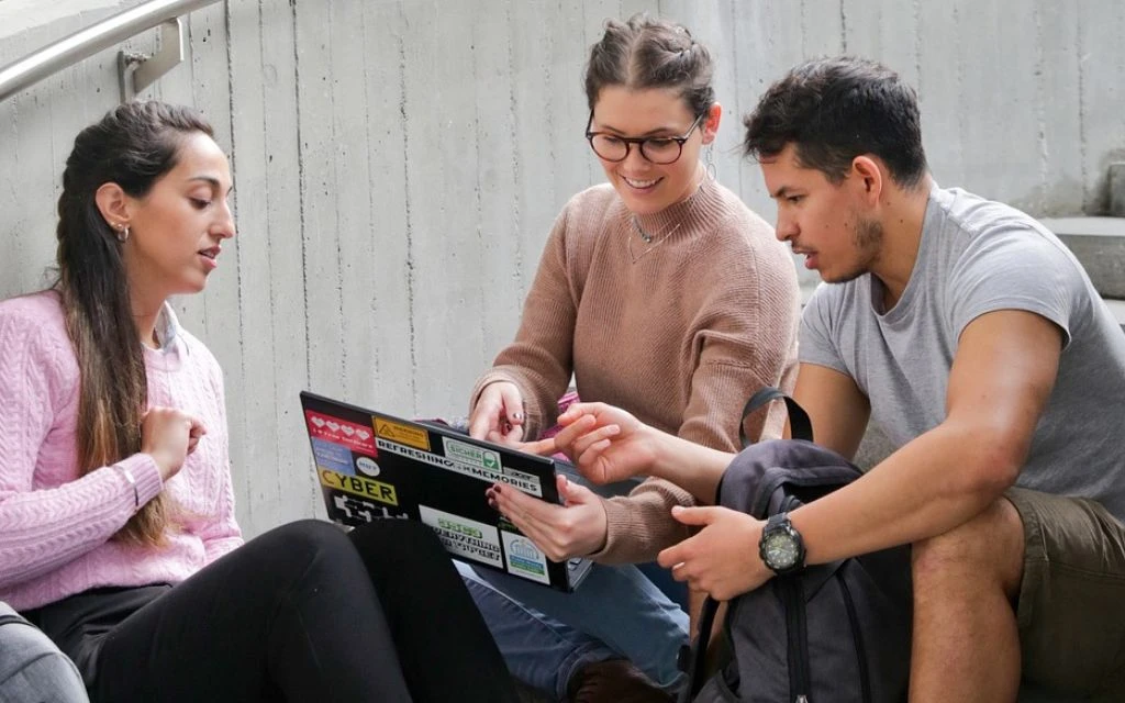 La Iglesia Católica en España, preocupada por la salud mental de los universitarios