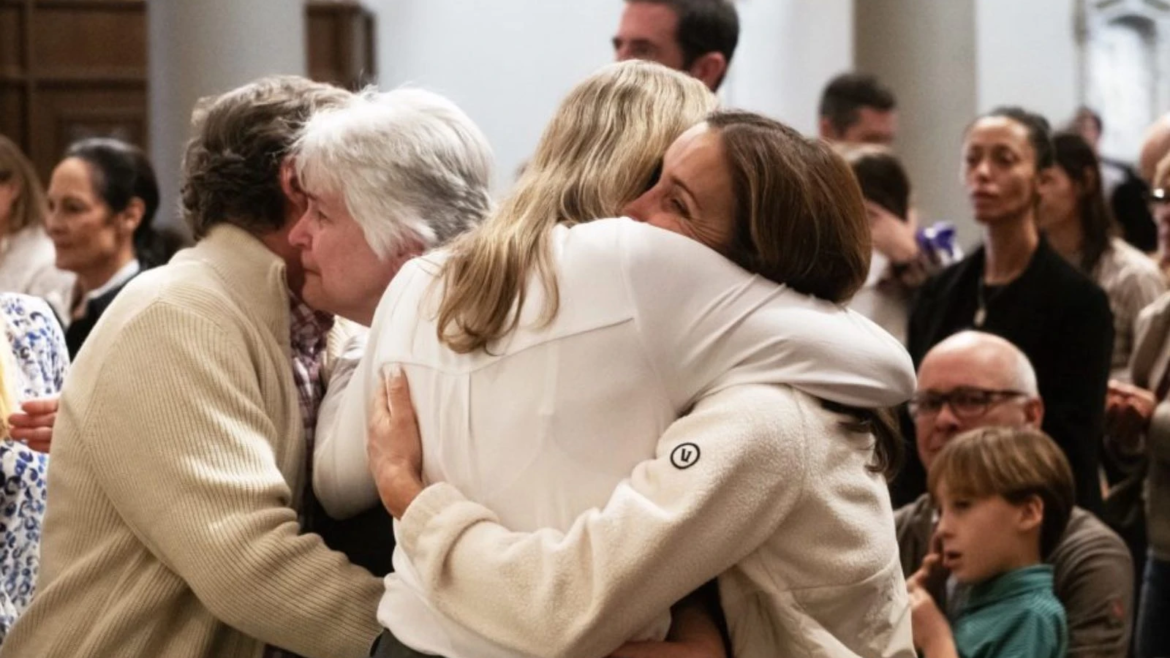 Mons. José Gomez, Arzobispo de Los Ángeles: Cómo encontrar a Dios en los incendios forestales