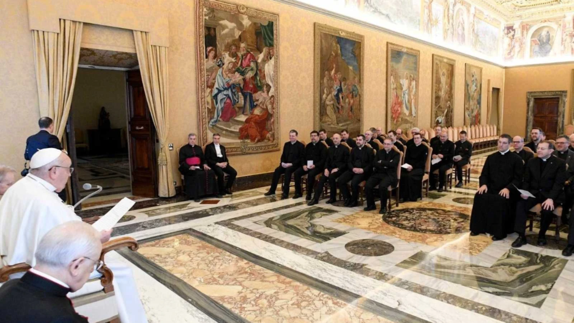Papa Francisco: “El seminario no debe pretender formar clones”