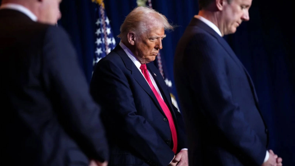 Trump anuncia un grupo de trabajo para acabar con el sesgo anticristiano