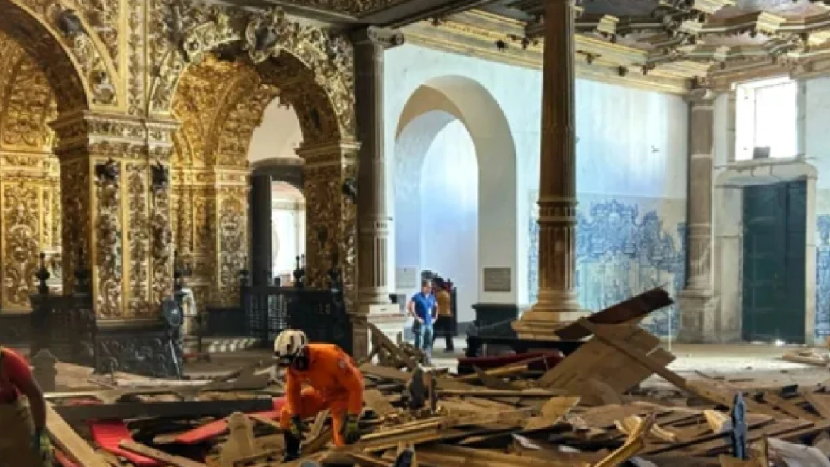 Desplome del techo de una emblemática iglesia deja un muerto y cinco heridos en Brasil