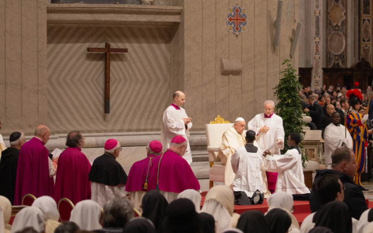 Homilía del Papa Francisco en las Vísperas por la Fiesta de la Presentación del Señor 2025