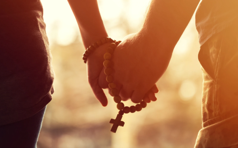 6 claves para fortalecer el amor de pareja en Dios, según un matrimonio con tres décadas de experiencia