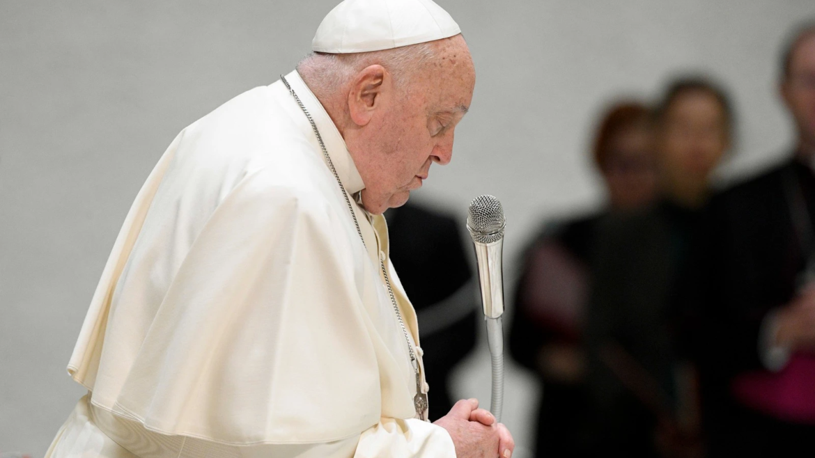 El Papa Francisco cancela su agenda hasta el domingo