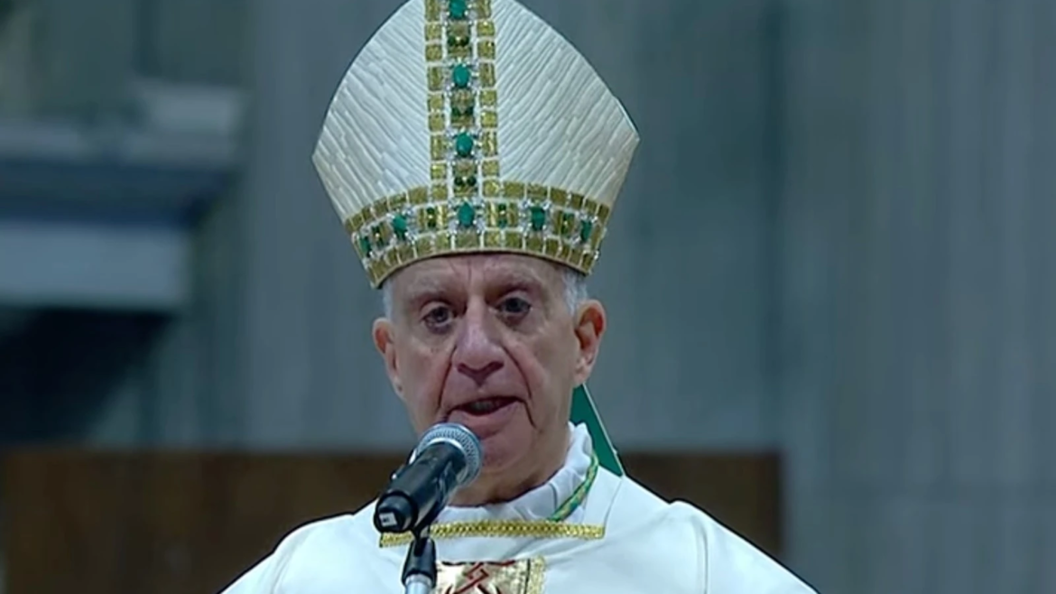 Jubileo de los Diáconos: Mons. Fisichella pide oraciones por el Papa Francisco “en este momento de prueba”