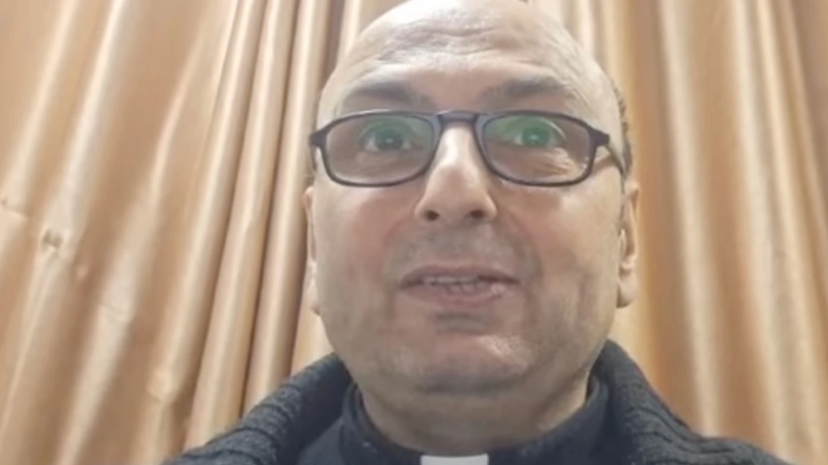 El párroco de Gaza tras hablar con el Papa Francisco: “Nos alegramos de escuchar su voz”