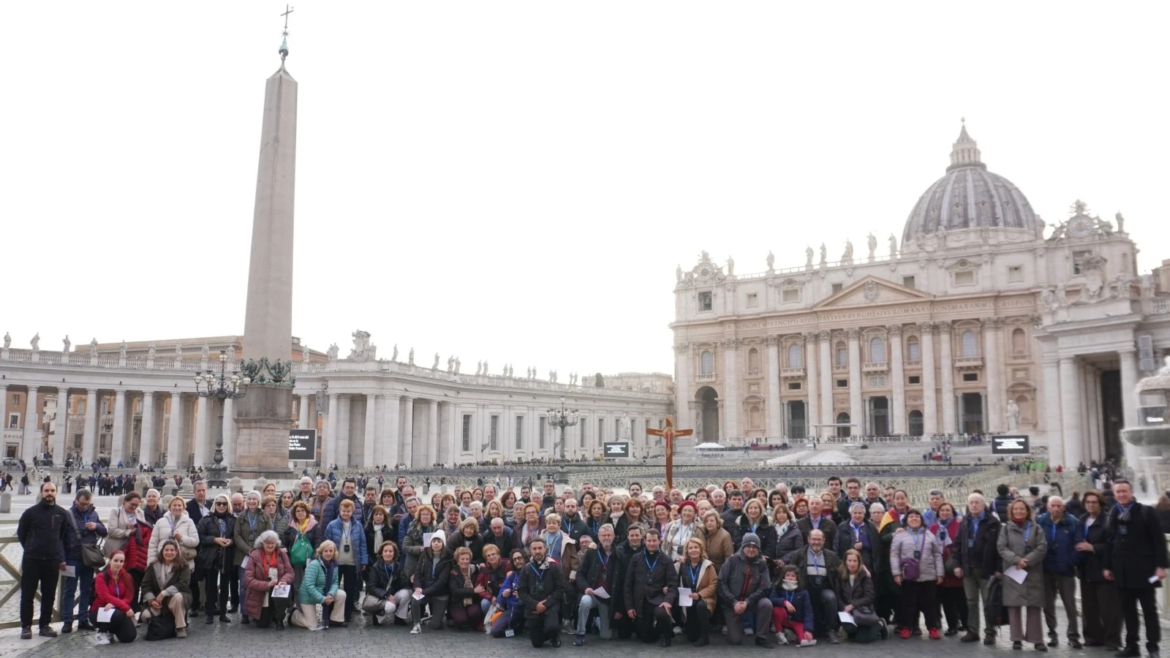 Peregrinos en el Jubileo: Vivimos en una “montaña rusa” con la salud del Papa Francisco