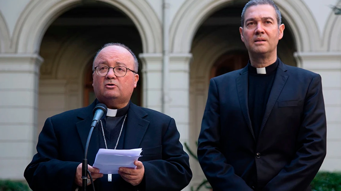 Mons. Bertomeu dirigirá el proceso de disolución del Sodalicio