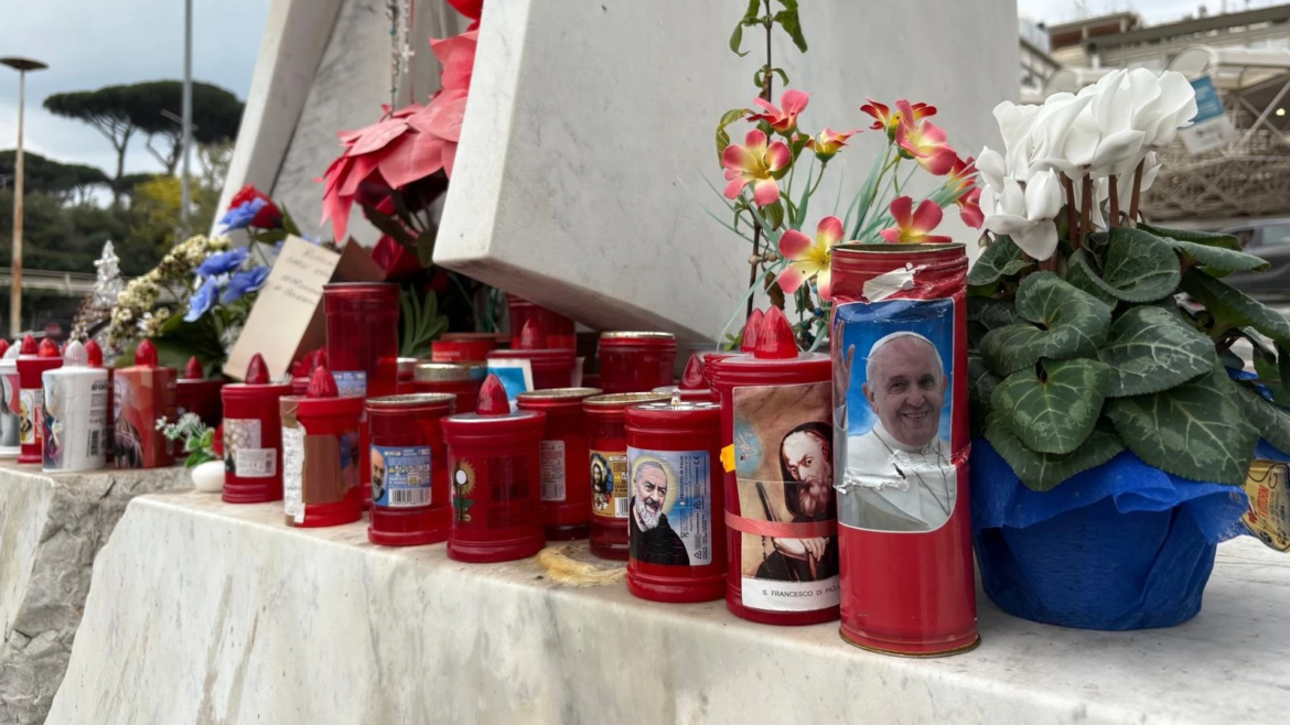 El Papa Francisco agradece en su 24º día hospitalizado la “ternura de los cuidados” que recibe ininterrumpidamente