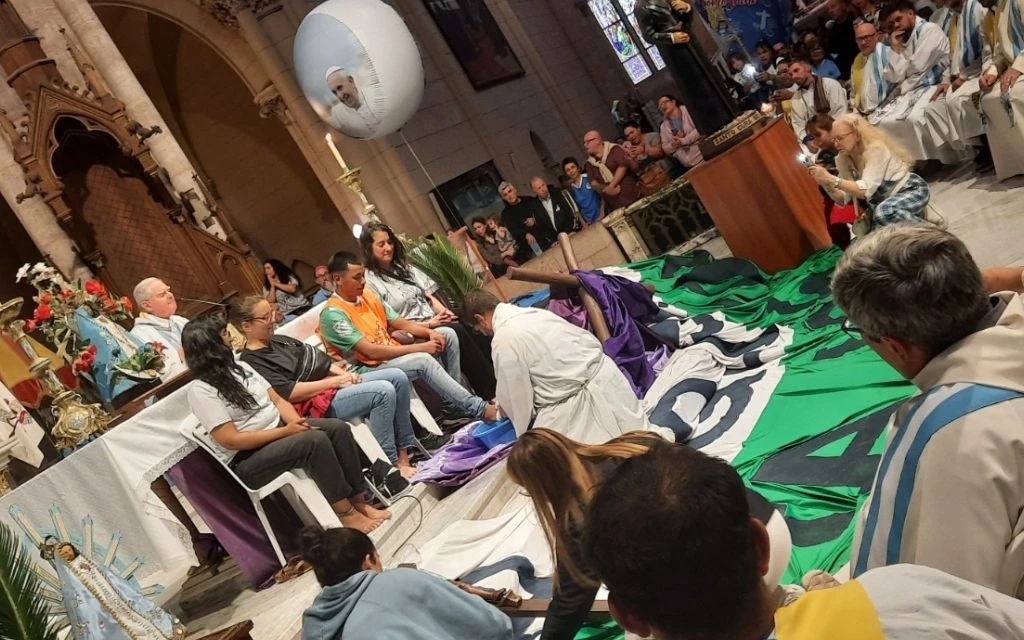 17 años de los Hogares de Cristo: El Papa “nos enseñó a recibir la vida como viene”