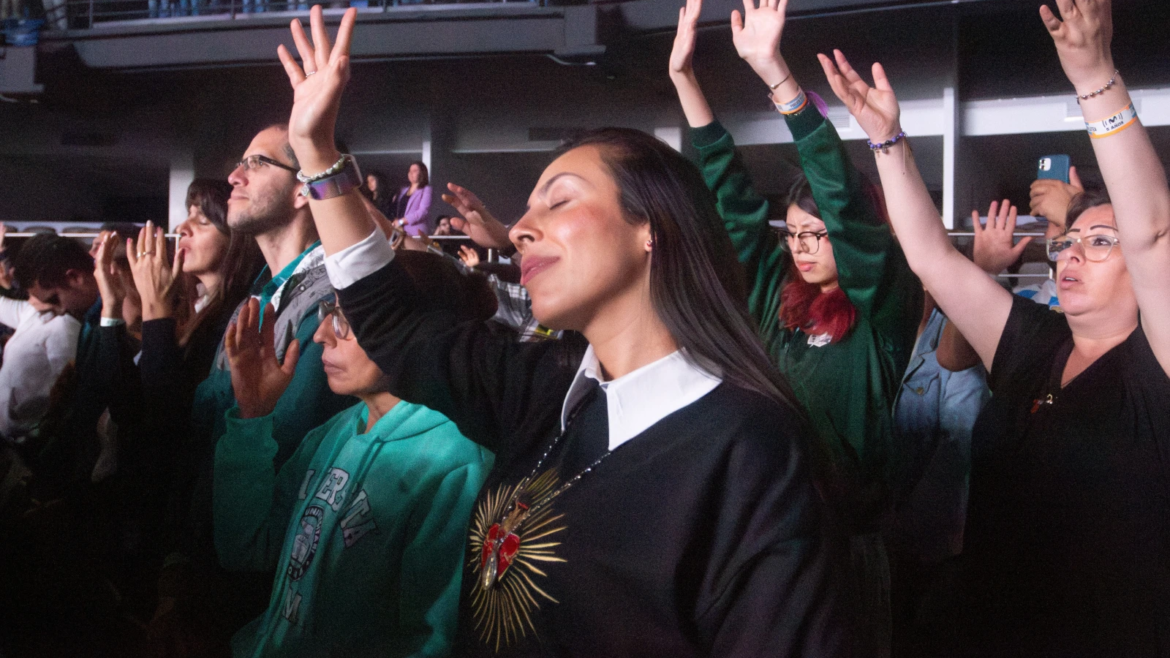 Música para el alma: 10 canciones católicas para la Cuaresma y Semana Santa 2025