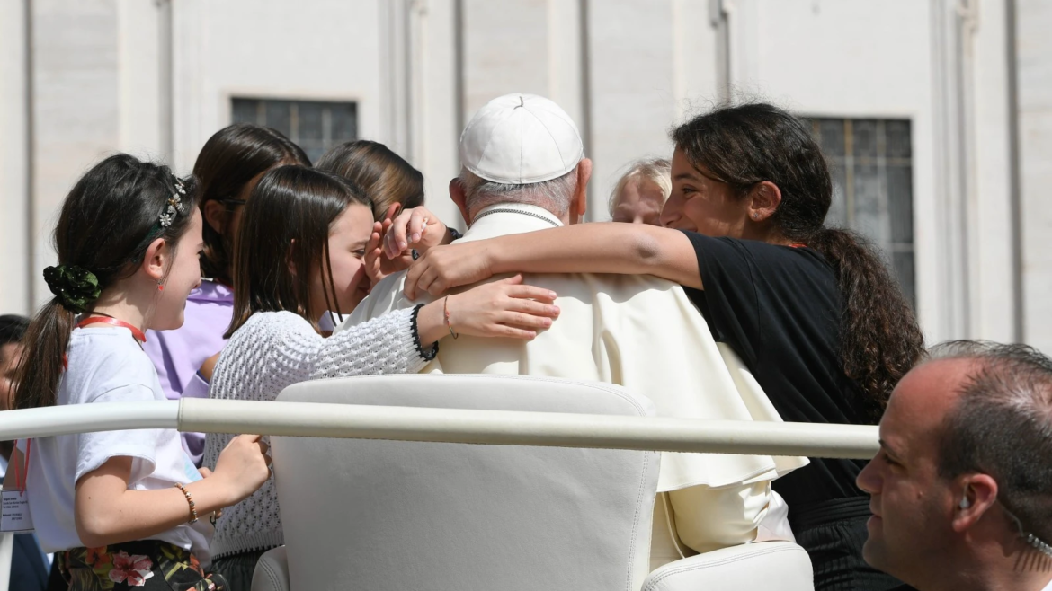 ¿Eres joven y te planteas tu vocación? El Papa Francisco tiene algo que decirte